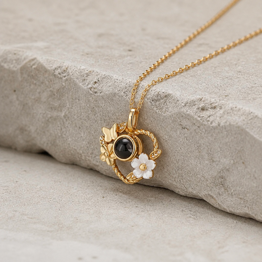 Collier photo cœur fleuri en argent 925, finition or