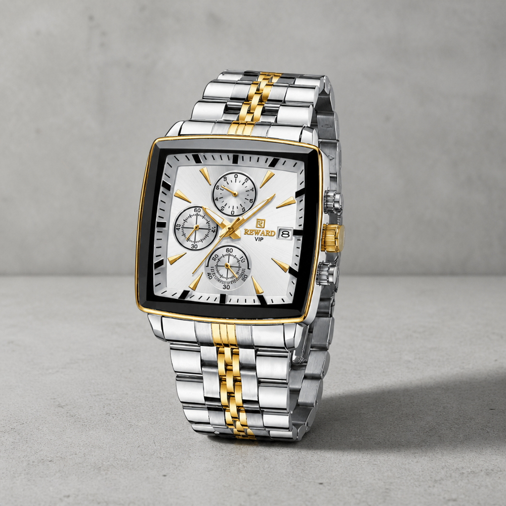 Montre carrée homme chronographe bicolore argent et or sur dalle de béton