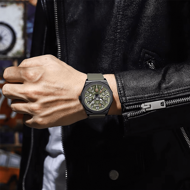 Montre homme sportive kaki portée au poignet