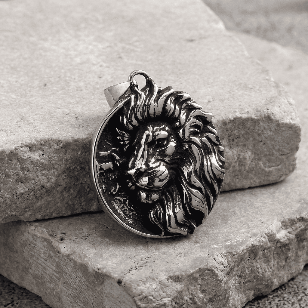 médaillon tête de lion pour homme