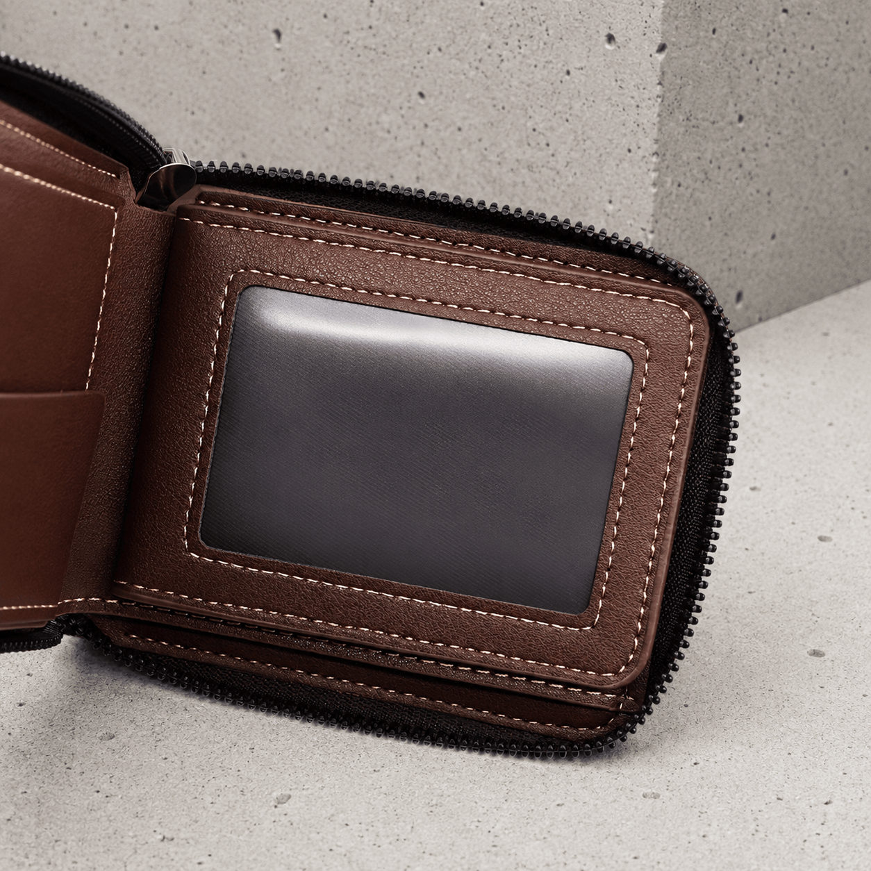 petit portefeuille homme marron fenêtre photo pvc saffiano
