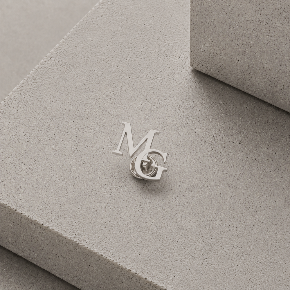 pins personnalisé homme argent métal initiales