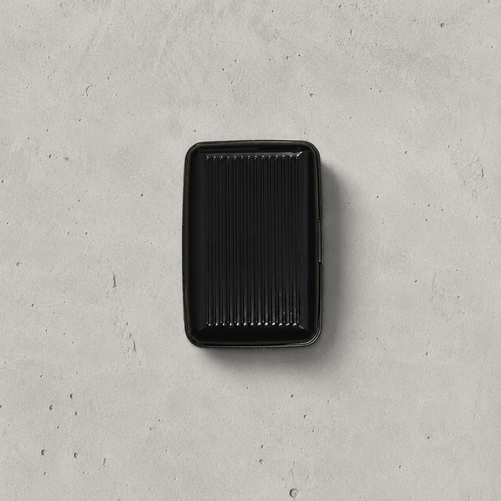 porte-carte homme métal noir compact
