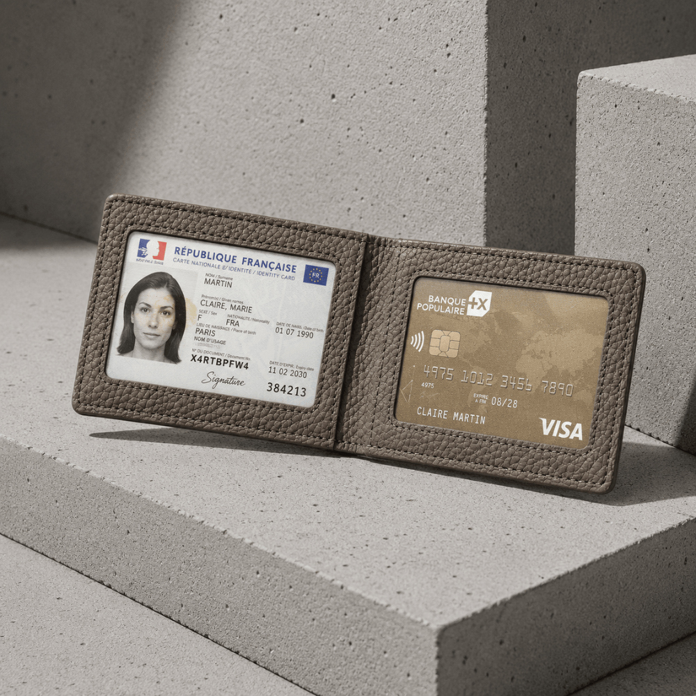 Des Finitions Exemplaires - Porte-Cartes Homme Cuir Fin à Fenêtre Transparente