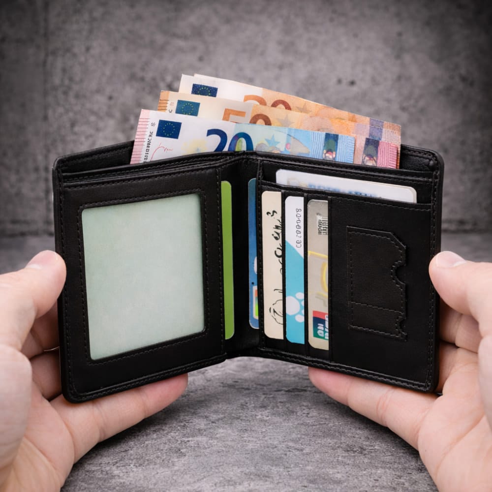 portefeuille noir homme vertical ouvert 7 cartes fenêtre id