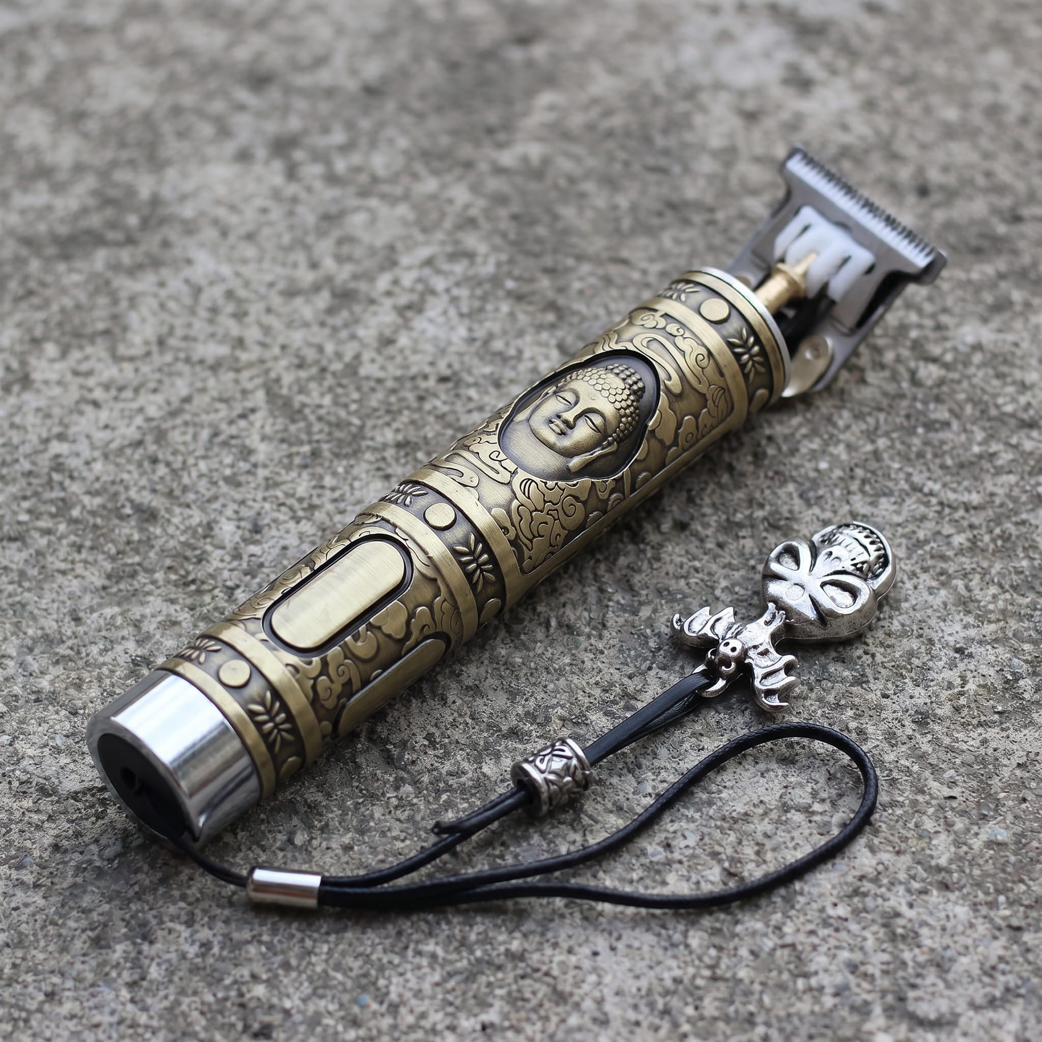 Tondeuse barbe et cheveux homme or avec gravure bouddha