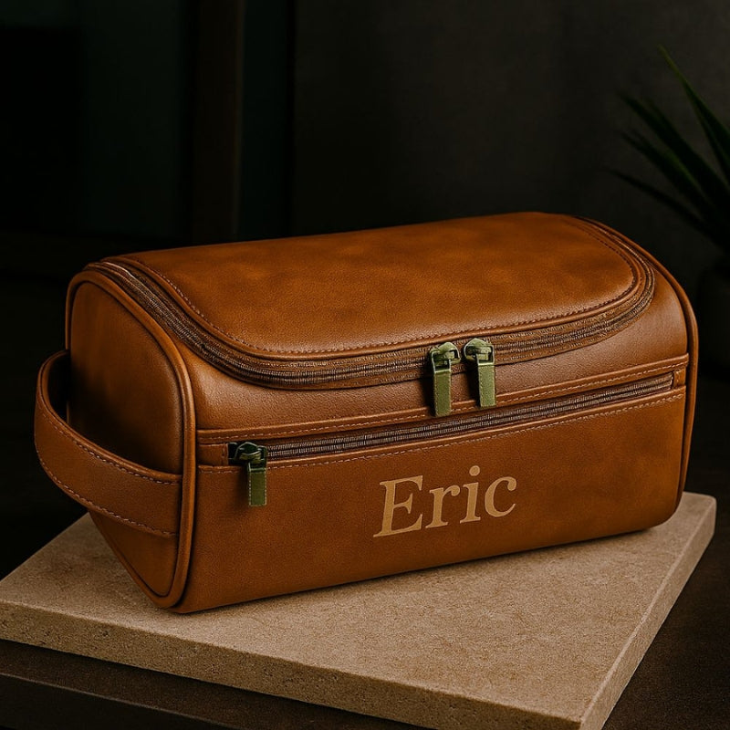 trousse de toilette homme personnalisée cuir marron gravure 