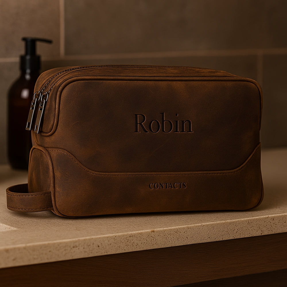 Trousse toilette cuir homme gravure personnalisée prenom marron