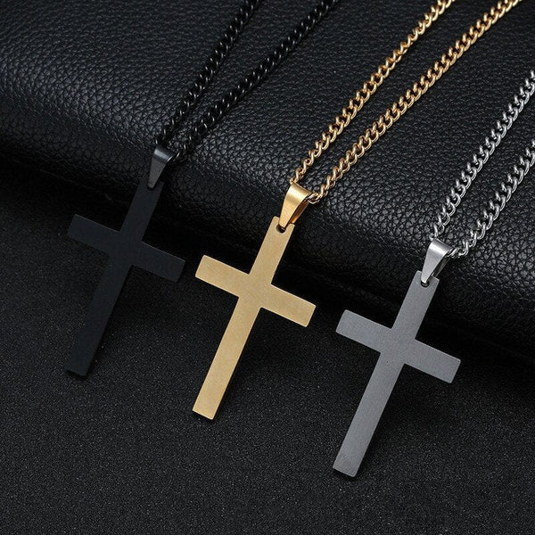 Collier et pendentif croix chrétienne 